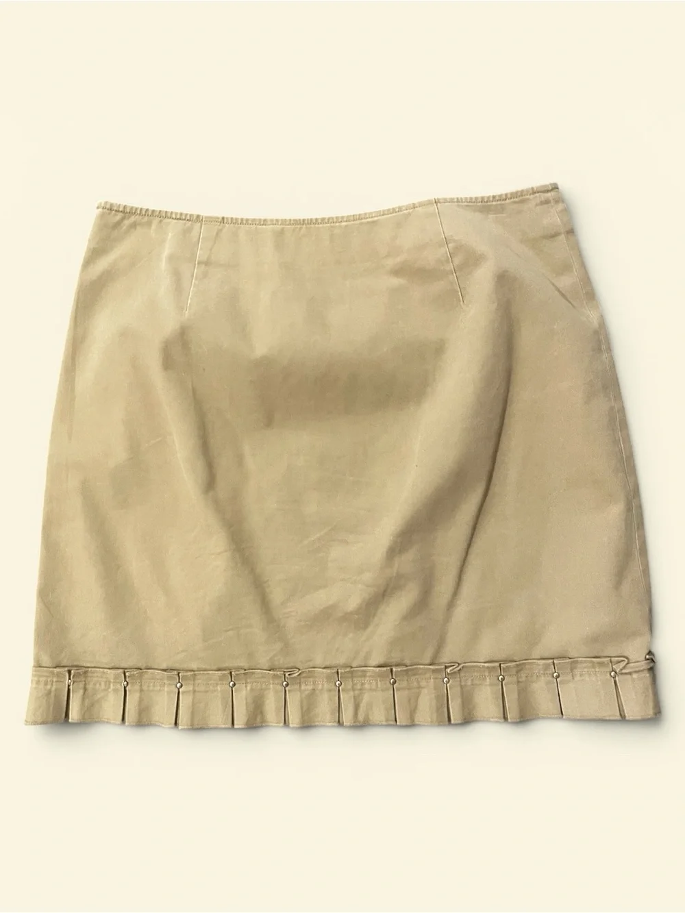 #189, Harold’s Vintage Classic Pleated Hem Khaki Mini Skirt, size 12